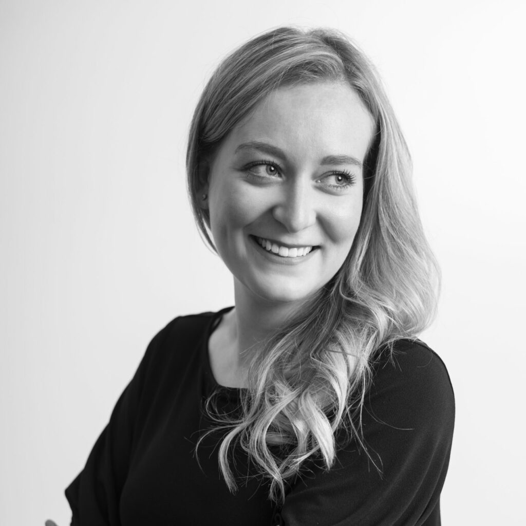 Hannah Jones - Hamilton Locke