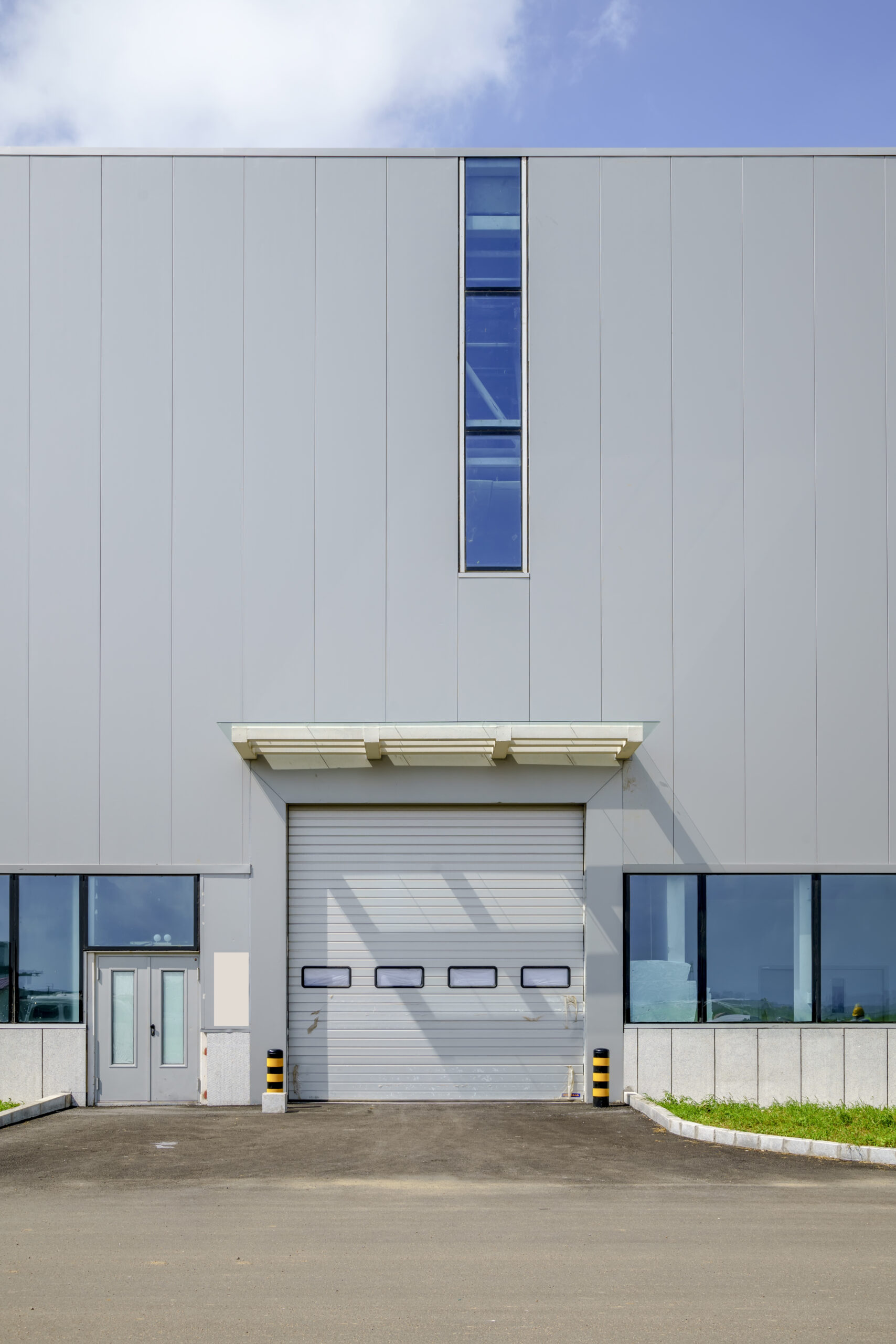 The hidden dangers of industrial gates exposed