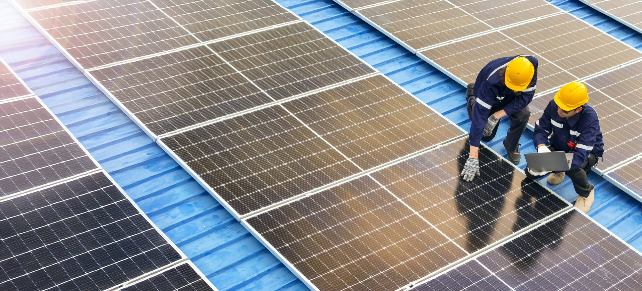 New Energy Expert Insights: Navigating the W&I Insurance Landscape for Renewable Energy Projects with Eliza Grant, Howden